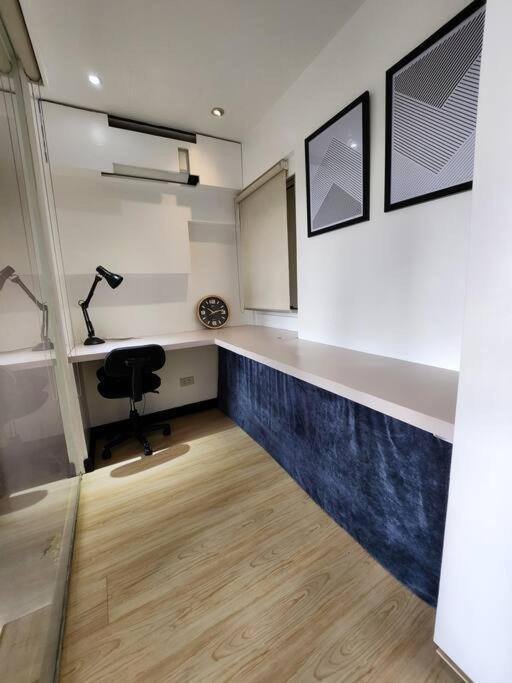 Enjoy Bgc Sunset And Golf Course View 2 Bedroom Loft With 100Mbps Internet Connection Manila Bagian luar foto